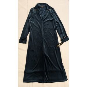 NEW Jones New York Women's Satin Collar-Velour Night Robe S small